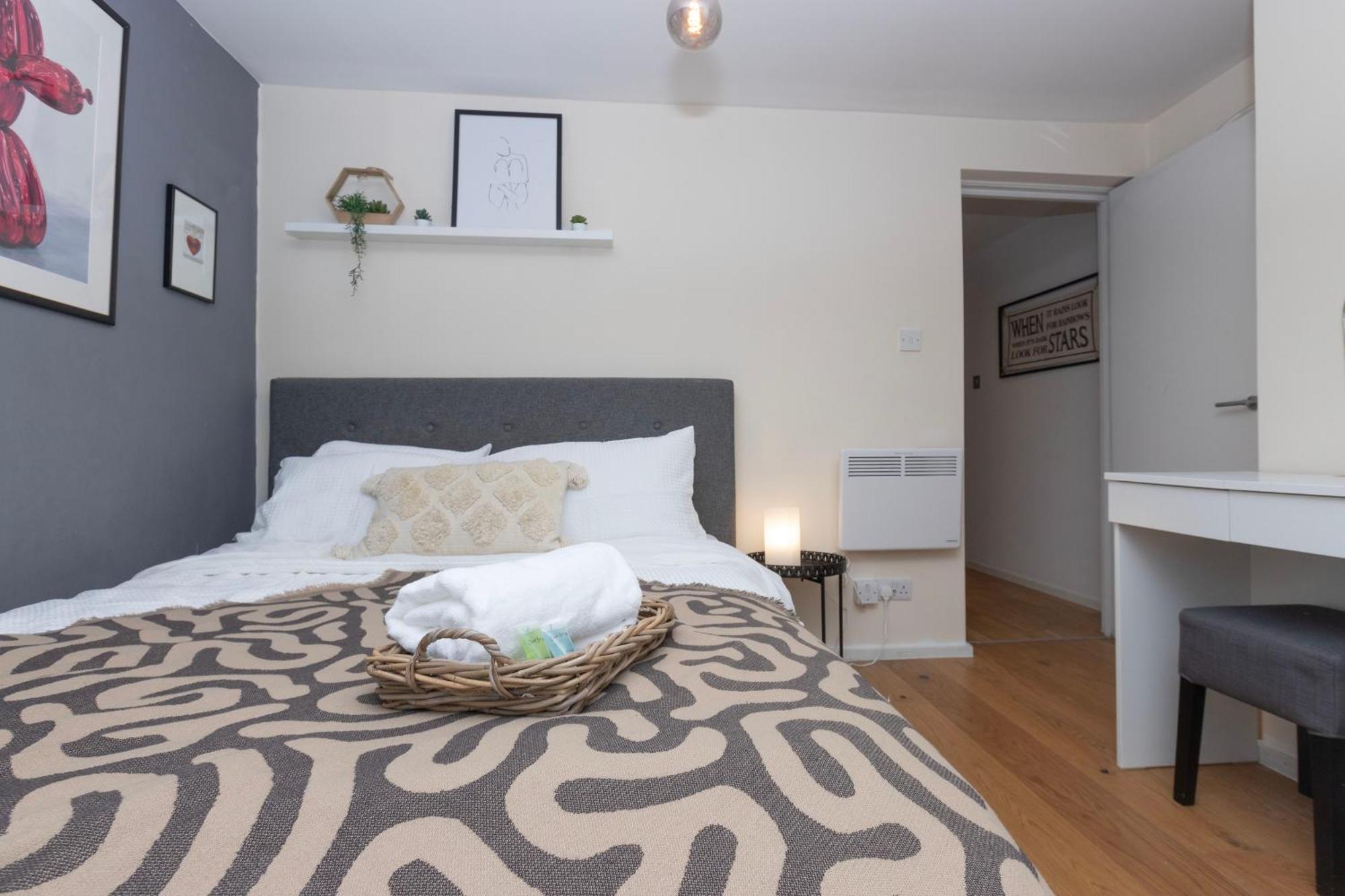 Cosy Ground Floor Apartment Лондон Экстерьер фото